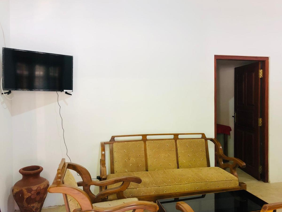 Jungle View Guesthouse Unawatuna Dış mekan fotoğraf